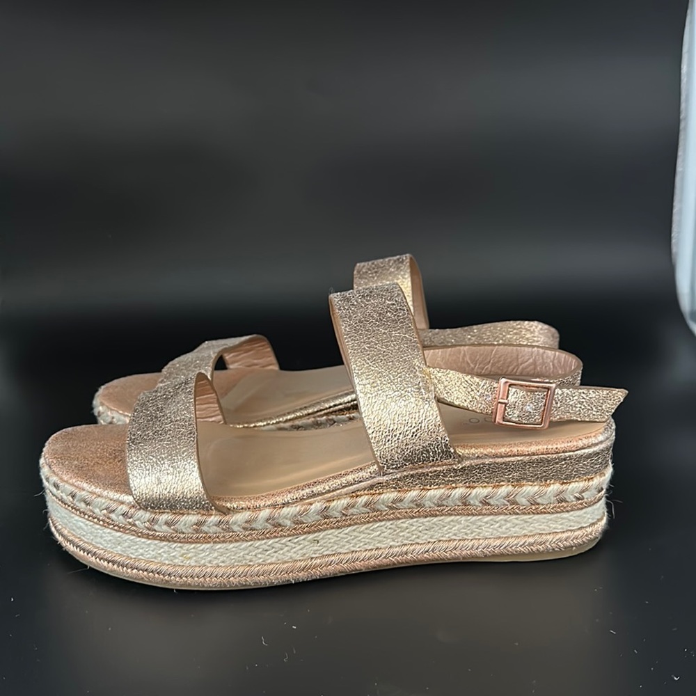 Sparkly Tan Sling Back Platform Sandals